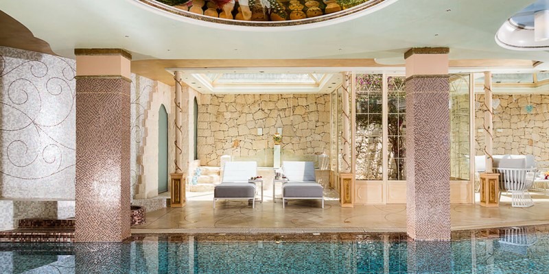 Luxury Villa With Indoor Pool & Spa To Rent In Sicily, Italy 2023