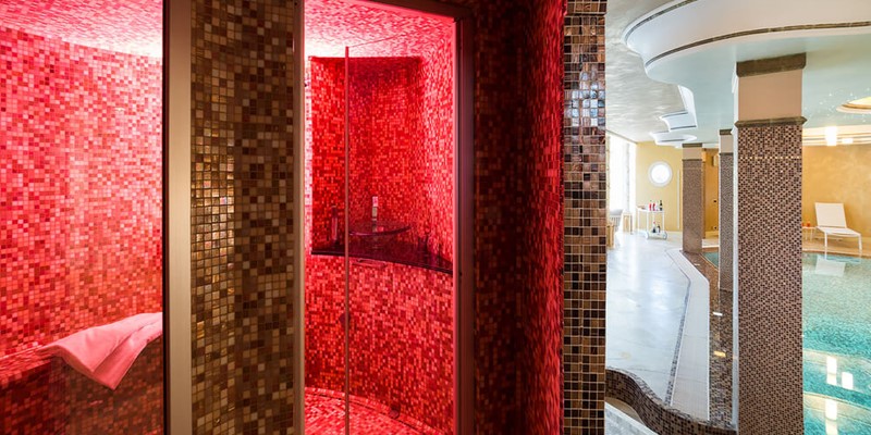 Luxury villa in Sicily for 8 people with heated indoor pool & spa