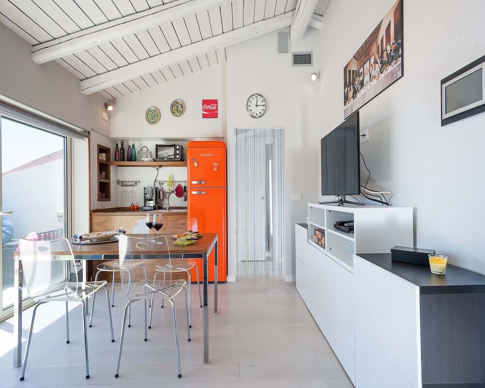 Exclusive Apartment For 4 People To Rent In Taormina, Sicily