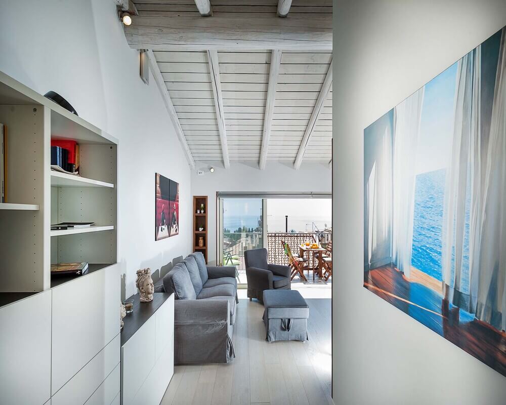 Exclusive Apartment For 4 People To Rent In Taormina, Sicily