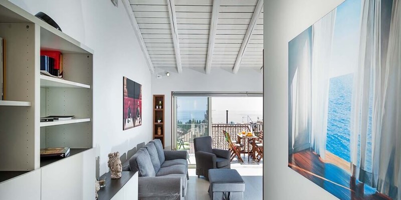 Exclusive Apartment For 4 People To Rent In Taormina, Sicily