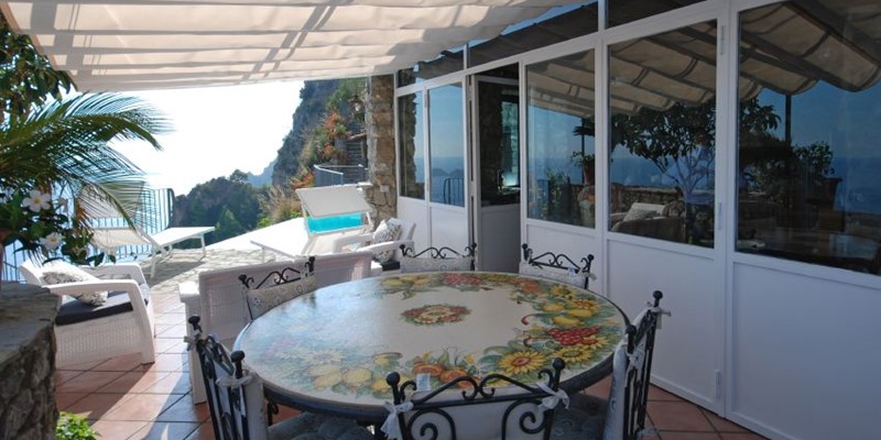 Stunning Villa With Beach Access To Rent In Positano, Amalfi Coast 2023