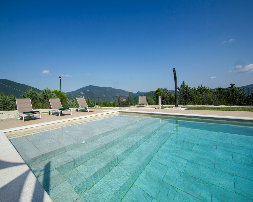 Modern Villa For 8 With Private Pool To Rent In Urbino, Le Marche