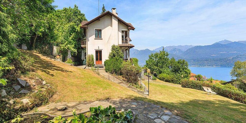 Hillside Villa With 5 Bedrooms To Rent In Lake Maggiore, Italy