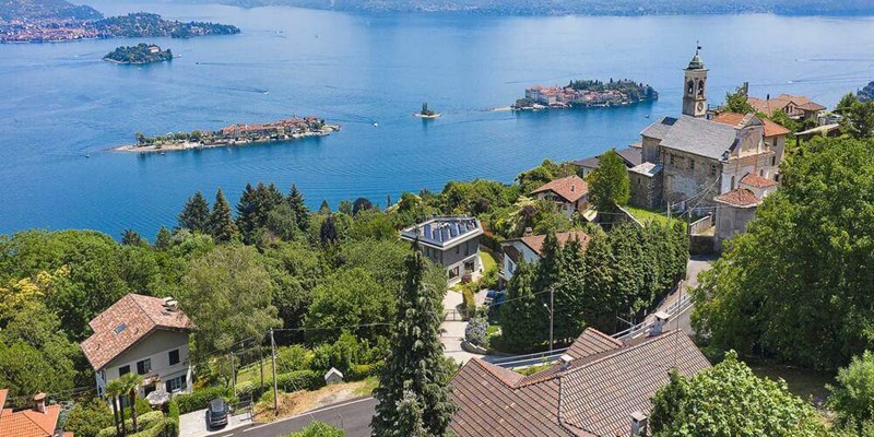 Hillside Villa With 5 Bedrooms To Rent In Lake Maggiore, Italy