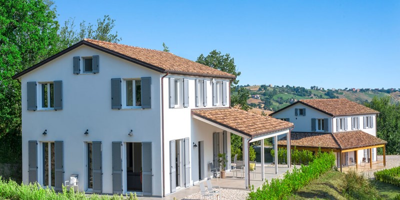 Twin Villas With Shared Pool For Large Groups To Rent In Le Marche 2023