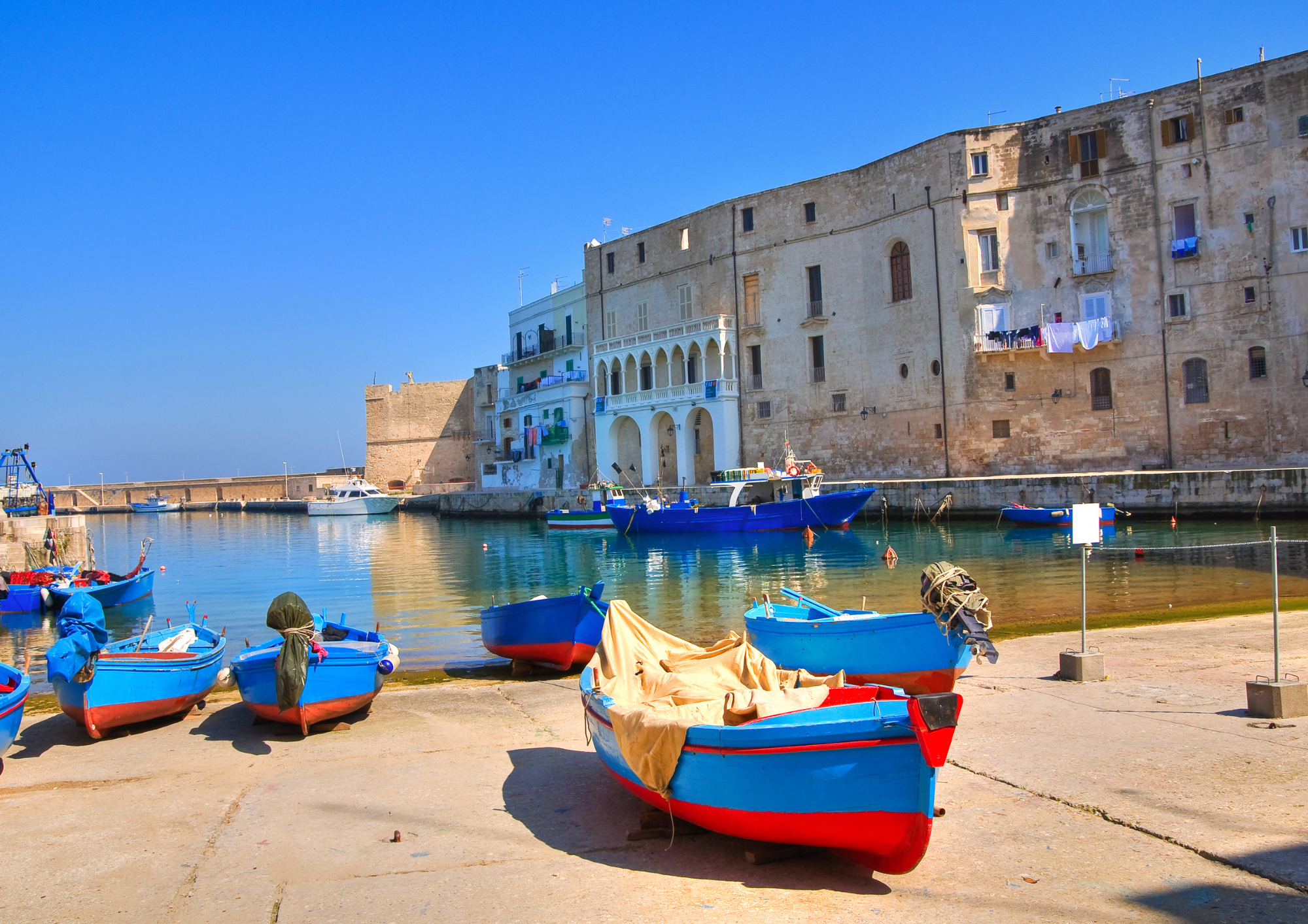 4 reasons why you should visit Monopoli in Puglia, Italy
