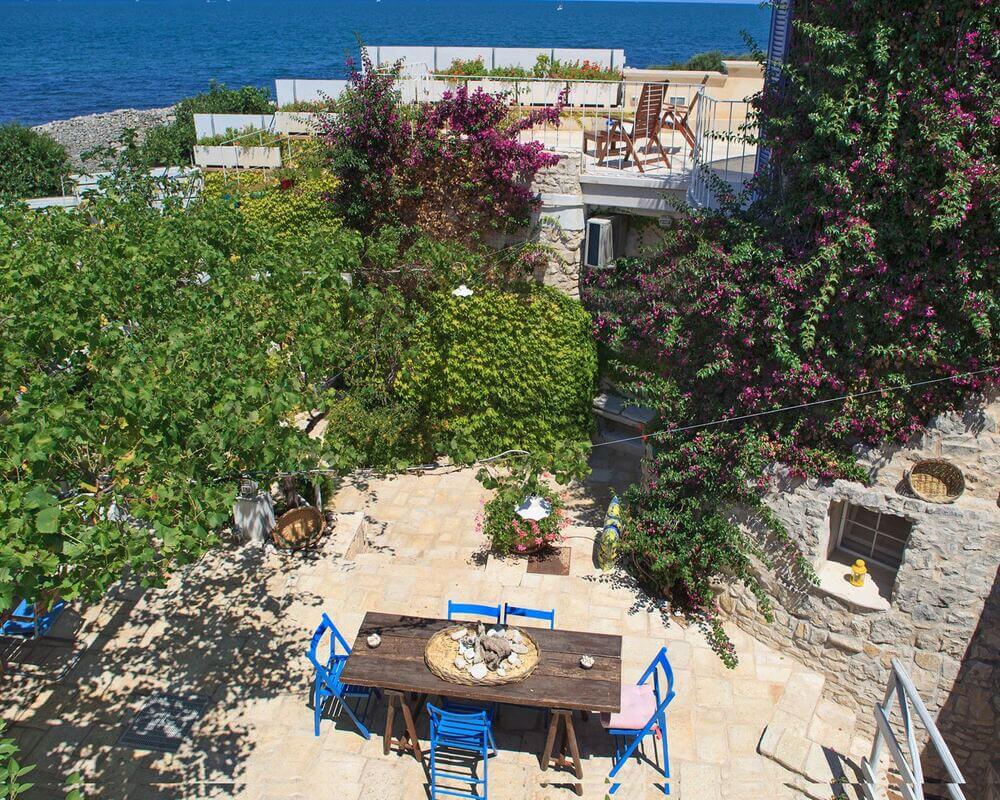 CV089 25 Gallery ESTERNI 06B