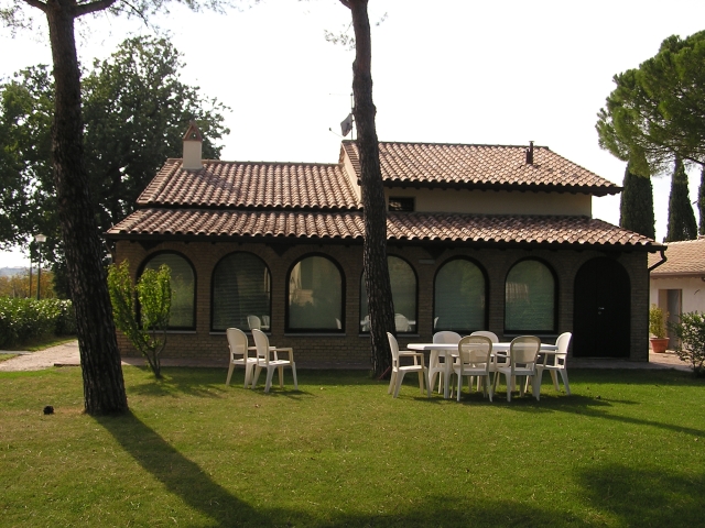 Stunning Villa With For Families To Rent Near Assisi, Umbria