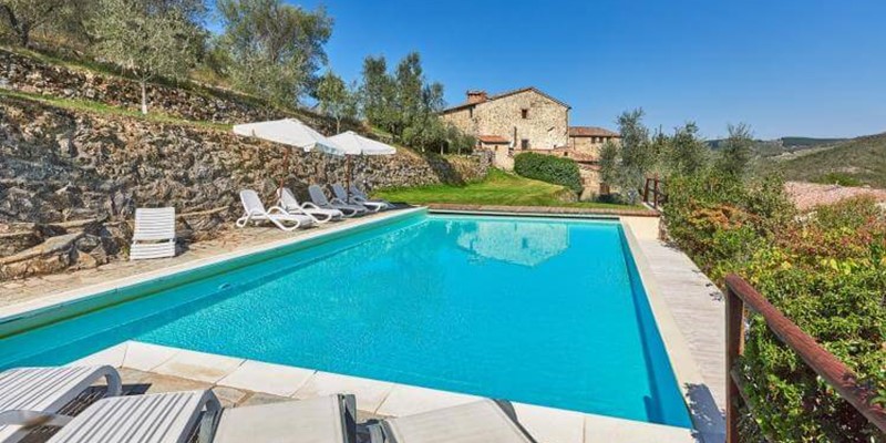 Large villa in Chianti region with private pool