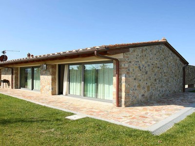 Exclusive villa with panoramic position with private pool