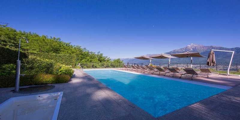 Scenic Lake Como villa with shared pool