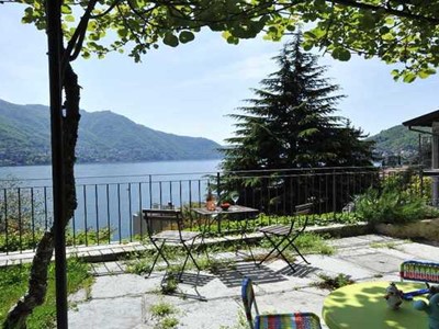 Family friendly townhouse providing great Lake Como accommodation