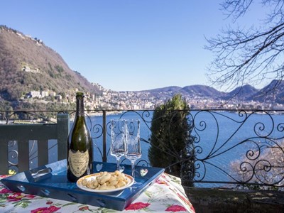 Exceptional luxury Lake Como villa with private pool