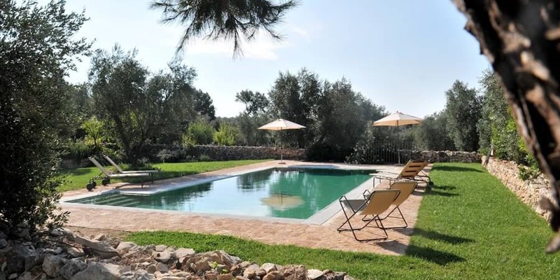 Excellent luxurious Trullo with private infinity pool located in the countryside surrounding Ceglie Messapica