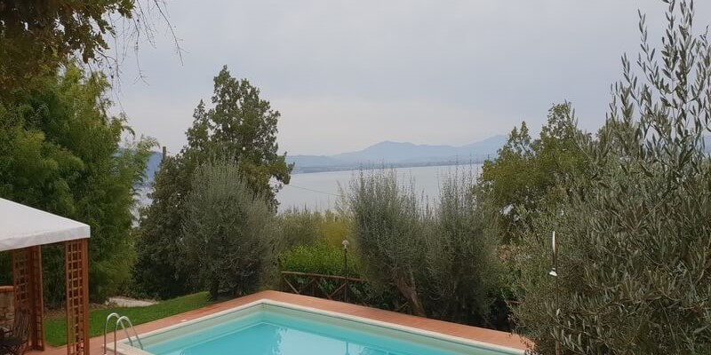 Great villa in Umbria with private pool surrounded by woodland & within walking distance from San Felicano