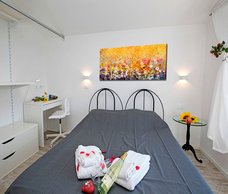 Villa with great views of Lake Garda sleeping 5 people in 2 bedrooms suitable for small families