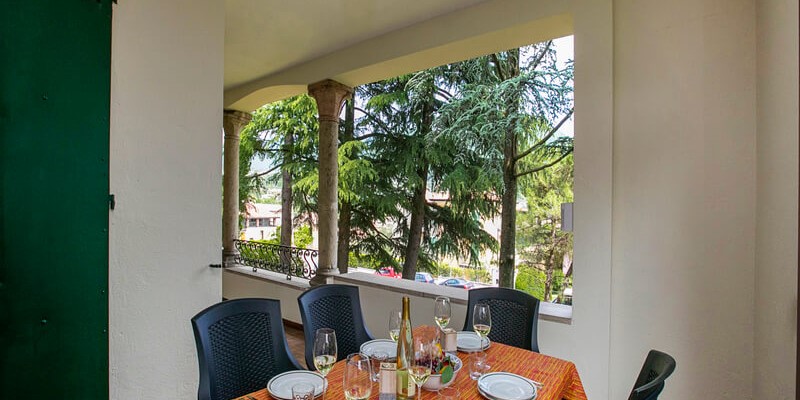 Large Lake Garda villa for 16 people perfect for groups of families and friends