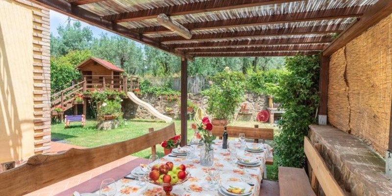 Villa for 8 people near Vinci with private pool in Tuscany
