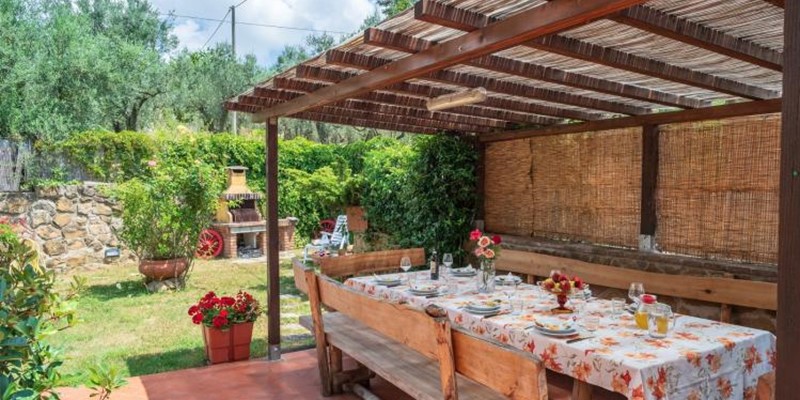 Villa for 8 people near Vinci with private pool in Tuscany