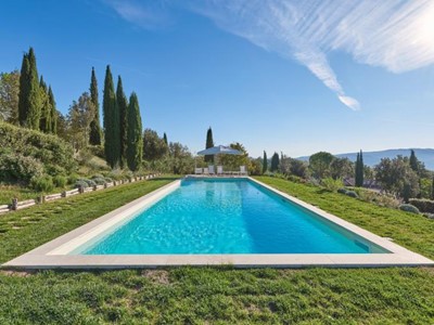 Large villa for 24 people in Tuscany with private swimming pool