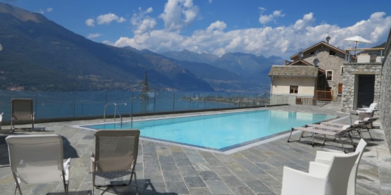 Apartment on the east coast of Lake Como for 4 people