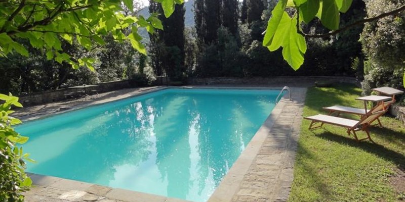 Large villa for 10 people with private pool near Cortona in Tuscany