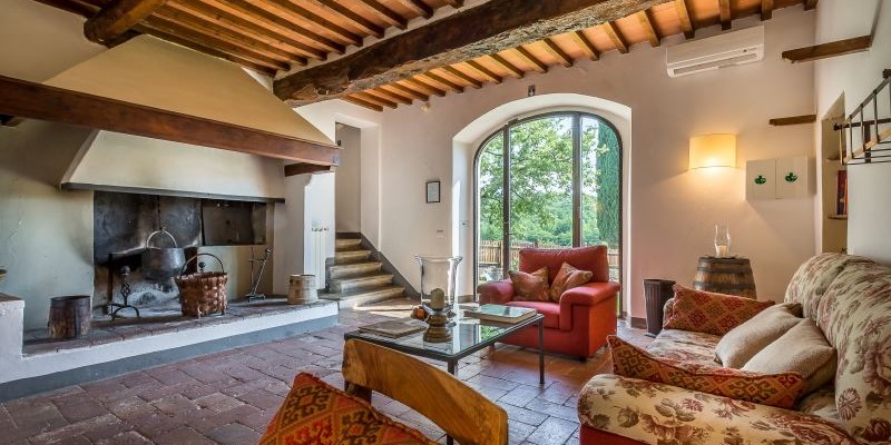 Large villa in the Chianti region for 12 people with private pool